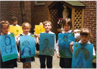 Children draw images of Mary