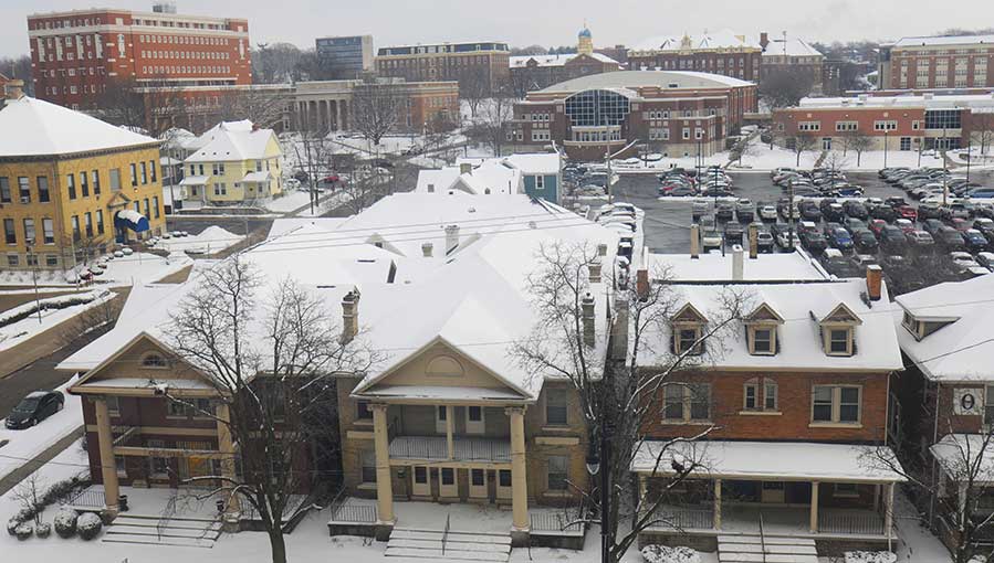 Snow falls in Dayton.