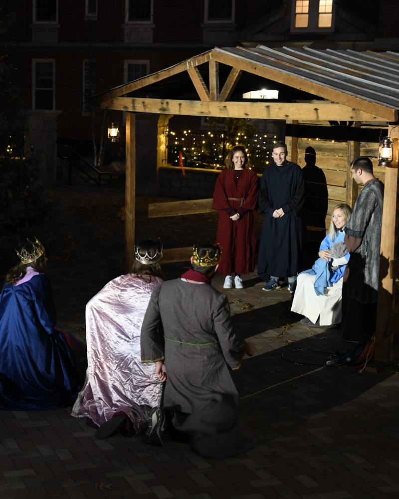 LIve Nativity scene