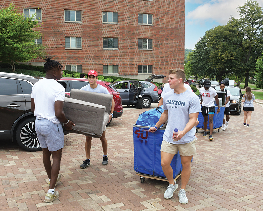 students move into residence halls