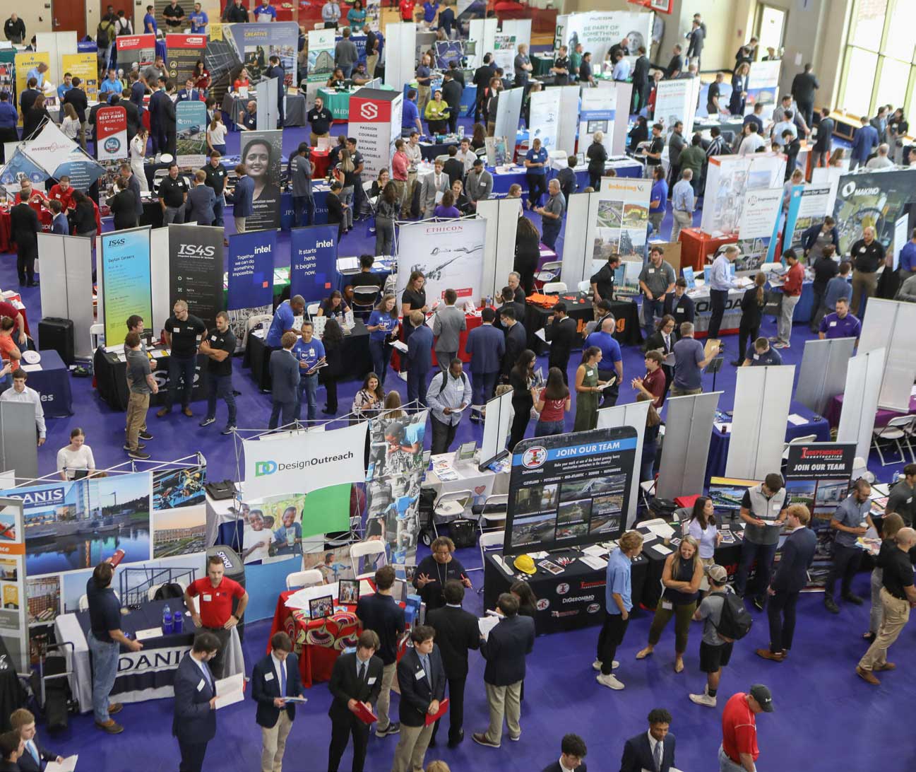 A career fair held at UD this fall.