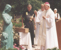 Fr. Markiewicz during the blessing