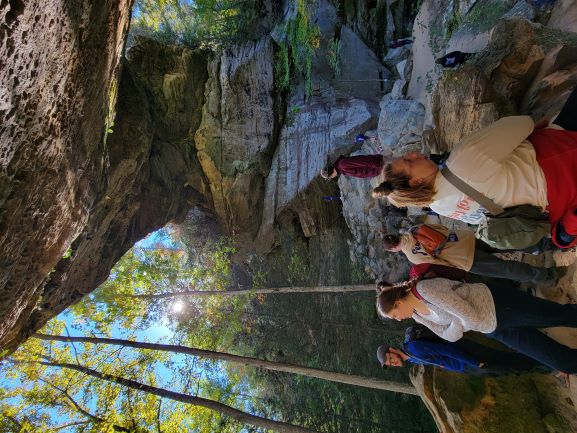 Students on wilderness retreat at Red River Gorge